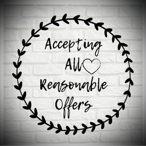 Closet clear out - send me an offer!